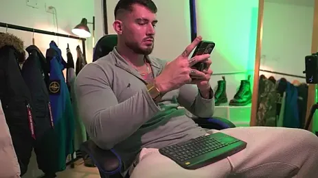 gambar stream DimitriSullivan_