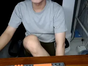 Gambar streaming Louis_Caox di stripchat