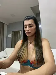 thuanealves webcam stripchat model stream image