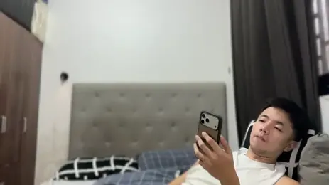 Addictiveboi pratinjau kamera web