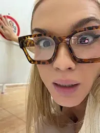 Nicoleevien webcam stripchat model stream image