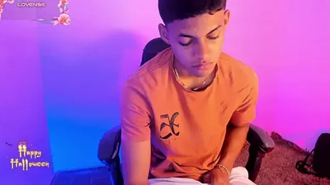 Gambar streaming deivid_bigcock1 di Stripchat