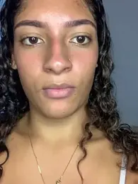 CristalAndRichar pratinjau kamera web