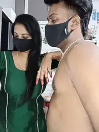 Kaur_Simran_01 pratinjau kamera web